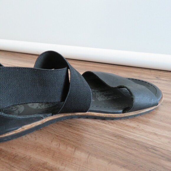 SOREL Ella Leather Slip On Cross Over Strap Sandals in Black - Size US 7 - Picture 10 of 12